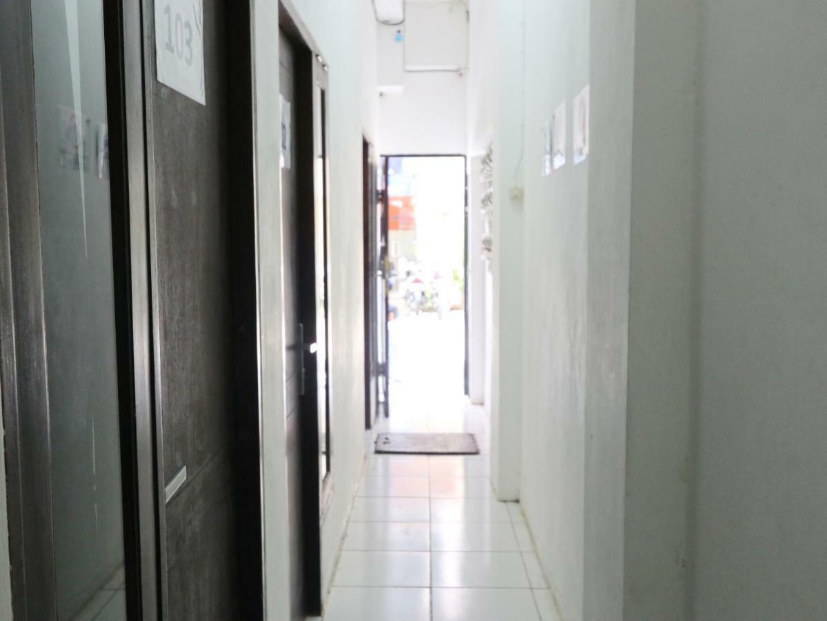 Kamar Keluarga Kalideres Jakarta Eksteriør billede